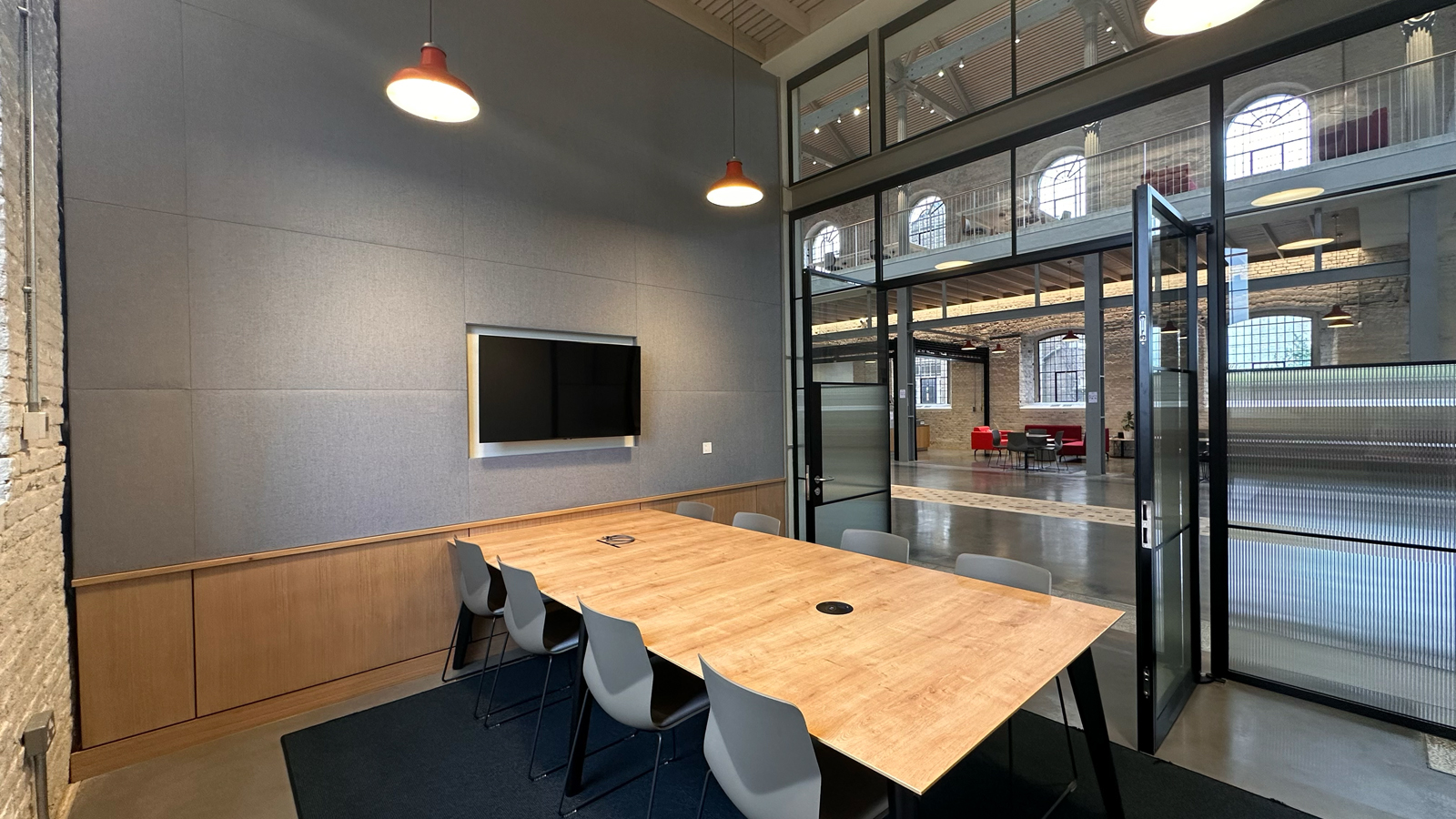 Meeting Room - Wide Angle Interior
